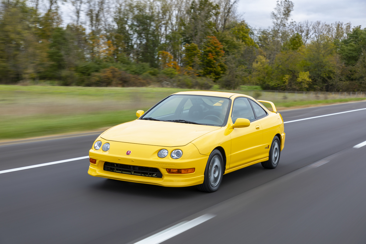 Phoenix Yellow 2001 Acura Integra Type R rolling shot